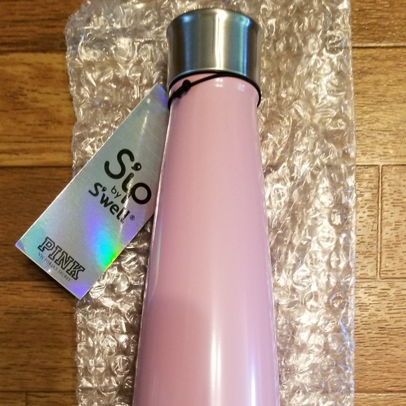 NEW PINK SWELL WATER BOTTLE . STAINLESS STEEL/SILICONE. HOLDS 23 OUNCES. - Picture 3 of 9